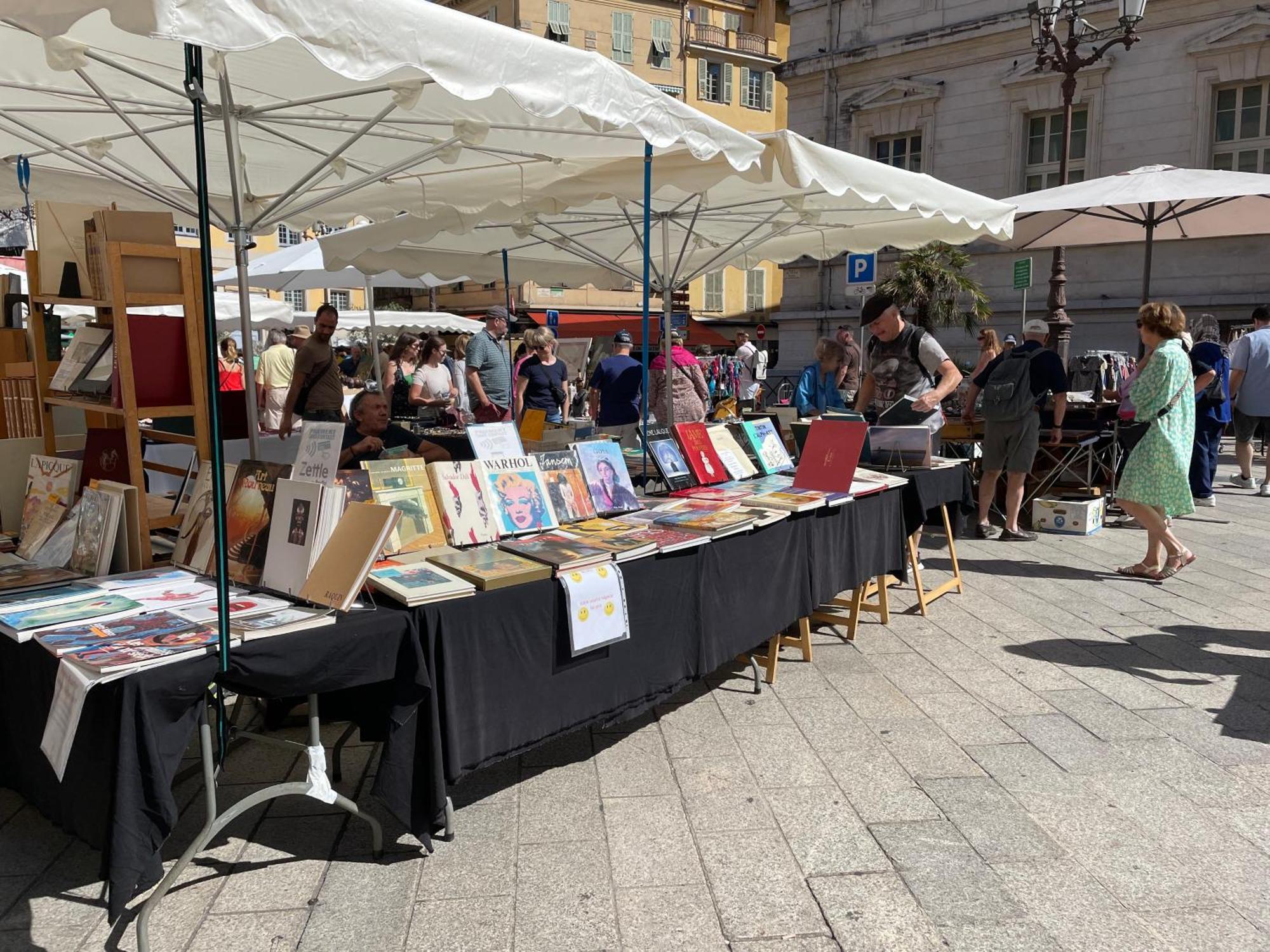 2 Pieces Dans Le Vieux Nice - A 3 Min De La Mer Et Du Celebre Cours Saleya Luaran gambar